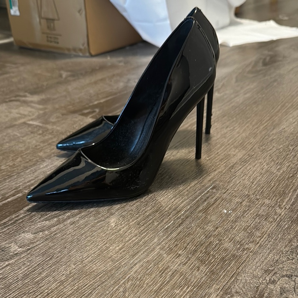 Steve Madden Black Patent Leather Heels